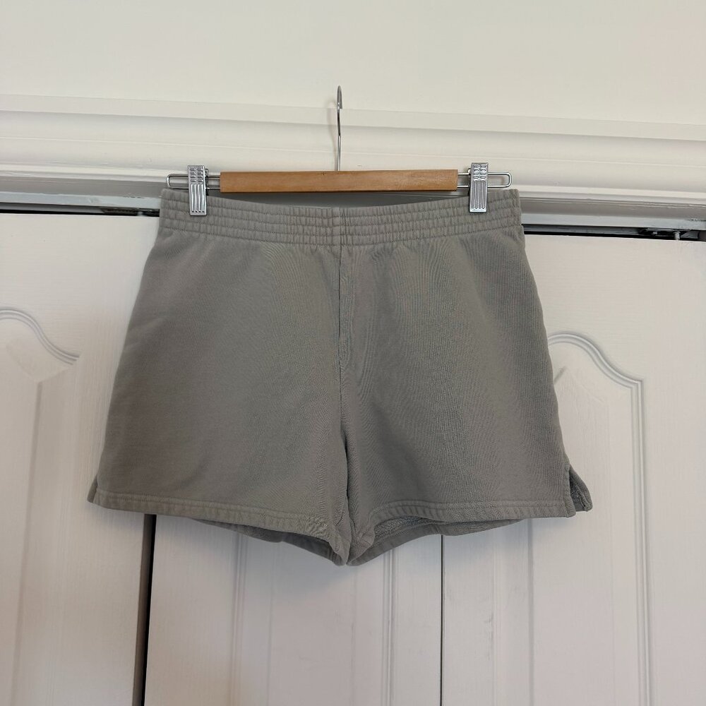 TNA Cozy Fleece Shorts – Sage